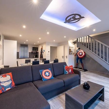 Disney Avengers Home Magny-le-Hongre Exteriér fotografie